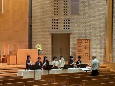 20260600・02中学ハンドベルクワイア練習風景a4